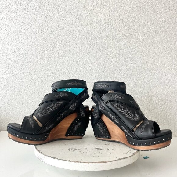 Lane Boots LEXINGTON Womens Black Wedges 10 Western Sandals Cowgirl Wooden Heel - Picture 7 of 11